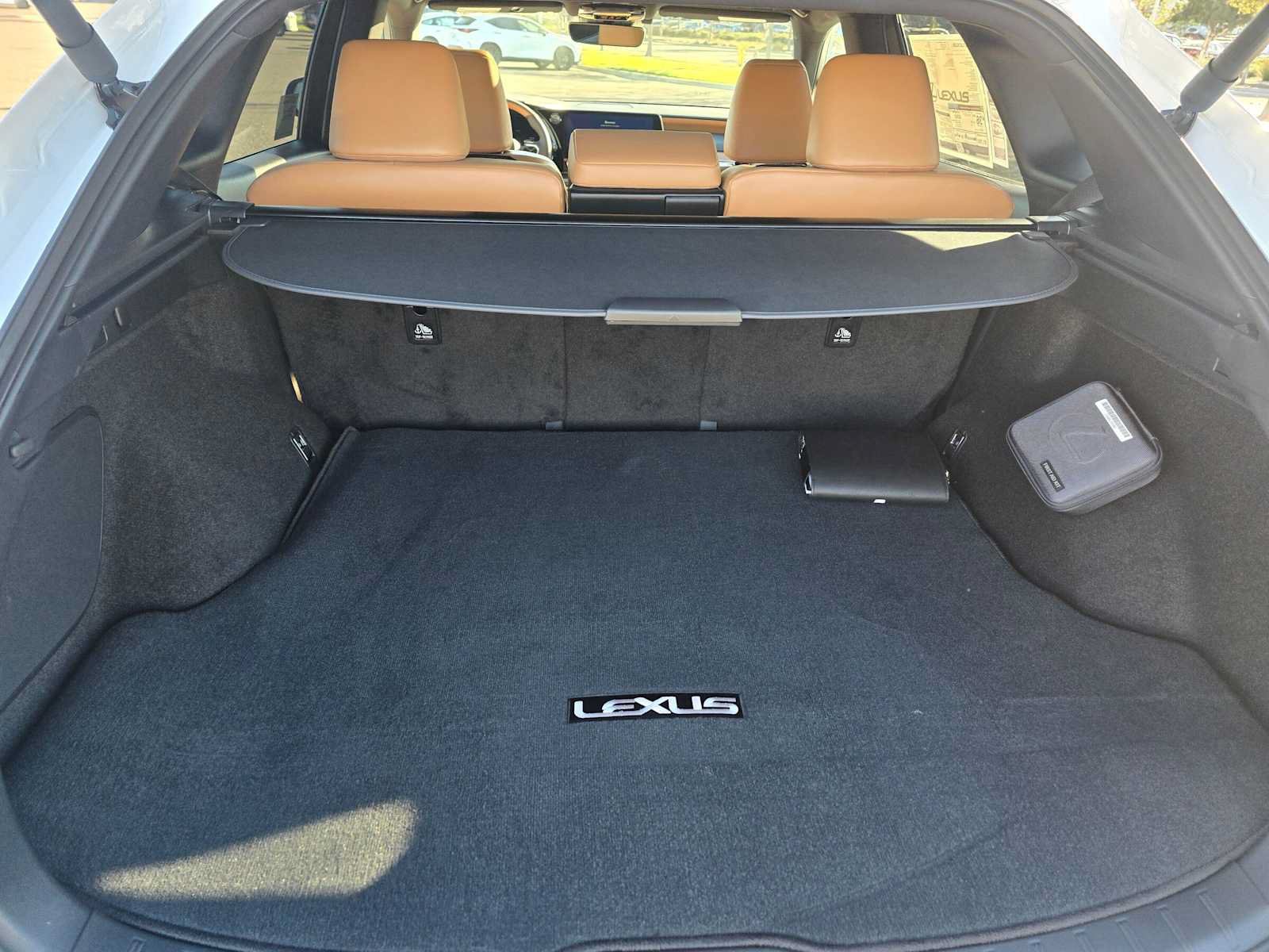 New 2026 Lexus RX 350h AWD/4WD image 14