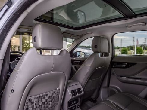 Used 2018 Jaguar F-PACE R-Sport AWD/4WD image 44