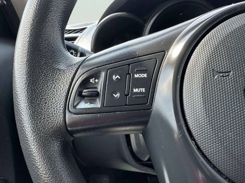 Used 2012 Kia Soul FWD image 24
