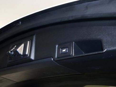 Certified 2023 Acura RDX AWD w/ Advance Package image 31