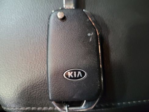 Used 2021 Kia Soul S FWD image 32