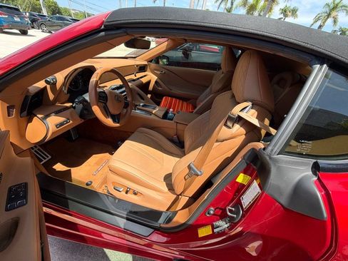 Used 2021 Lexus LC 500 Convertible w/ Touring Package RWD image 2