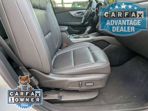 Used 2023 Chevrolet Blazer LT w/ Sound & Technology Package FWD image 24