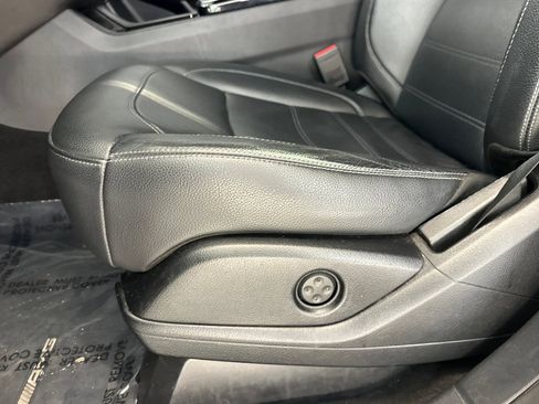 Used 2018 Mercedes-Benz GLE 43 AMG 4MATIC Coupe w/ Premium 3 Package image 15