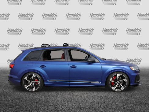 Used 2023 Audi SQ7 Prestige image 10