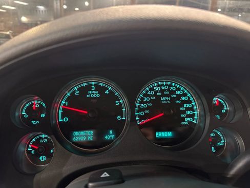 Used 2011 Chevrolet Tahoe LT image 30