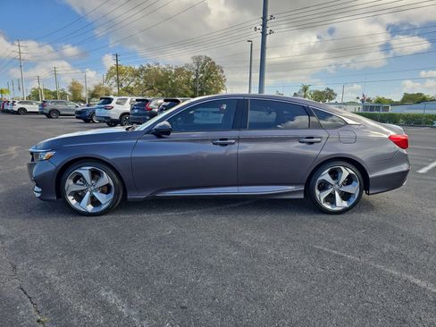 Used 2019 Honda Accord Touring image 5