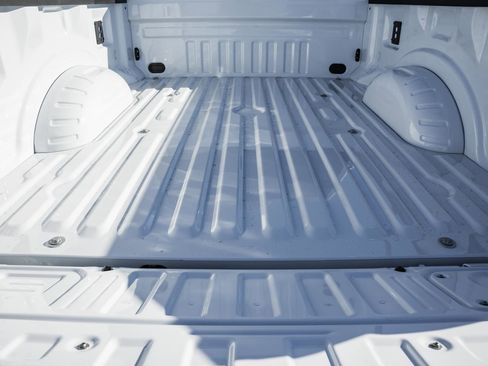 New 2026 Ford F250 Lariat w/ Chrome Package image 9