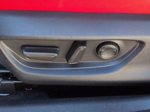 Used 2025 Toyota Camry XSE image 13