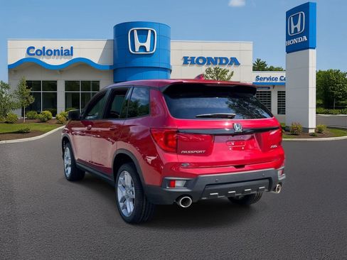 Used 2025 Honda Passport EX-L image 4