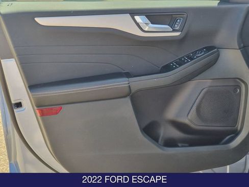 Used 2022 Ford Escape SEL AWD/4WD image 11