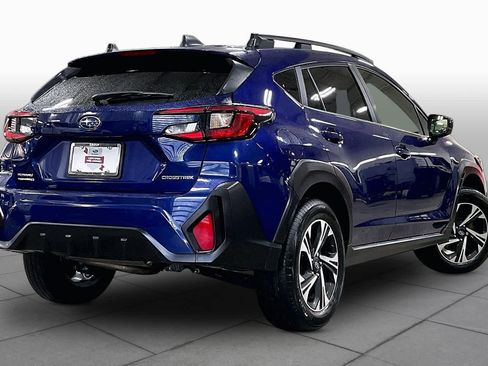 Used 2025 Subaru Crosstrek 2.0i Premium image 13