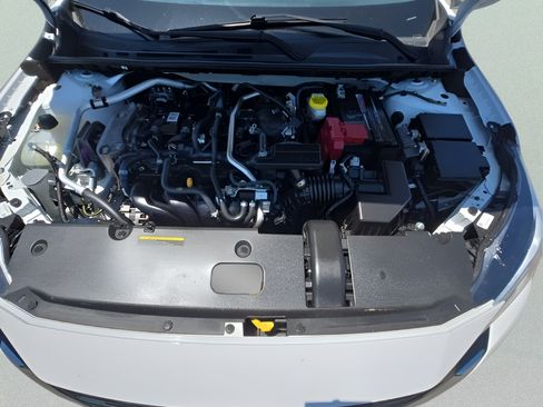 Used 2025 Nissan Sentra SV FWD image 7