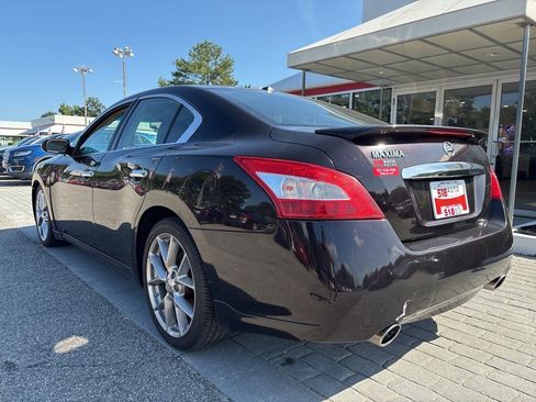 Used 2011 Nissan Maxima 3.5 SV w/ Sport Pkg image 3