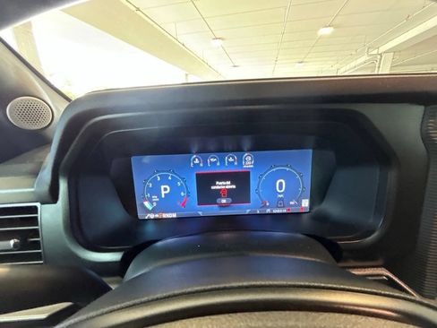 Used 2025 Ford F150 Raptor AWD/4WD image 43