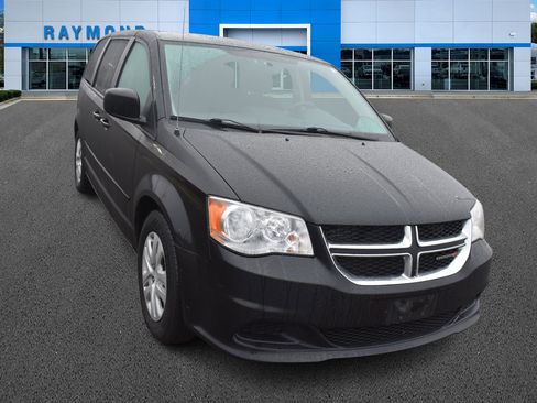 Used 2013 Dodge Grand Caravan SE image 9