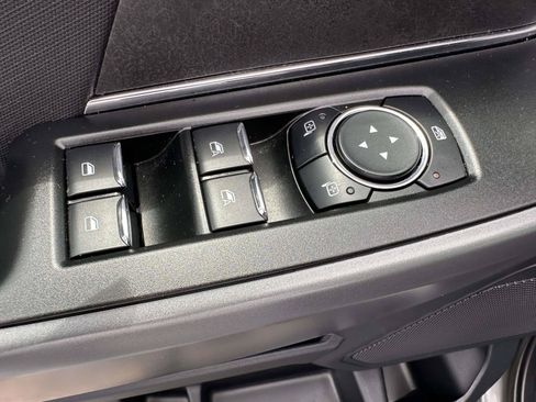 Used 2025 Ford F150 XLT w/ Equipment Group 302A MID AWD/4WD image 9
