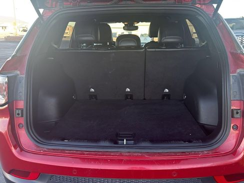 Used 2024 Jeep Compass Limited image 4