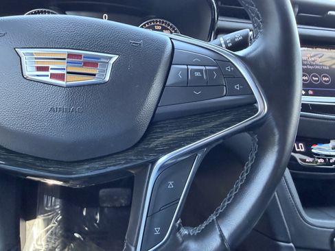Used 2020 Cadillac XT5 Premium Luxury FWD image 28