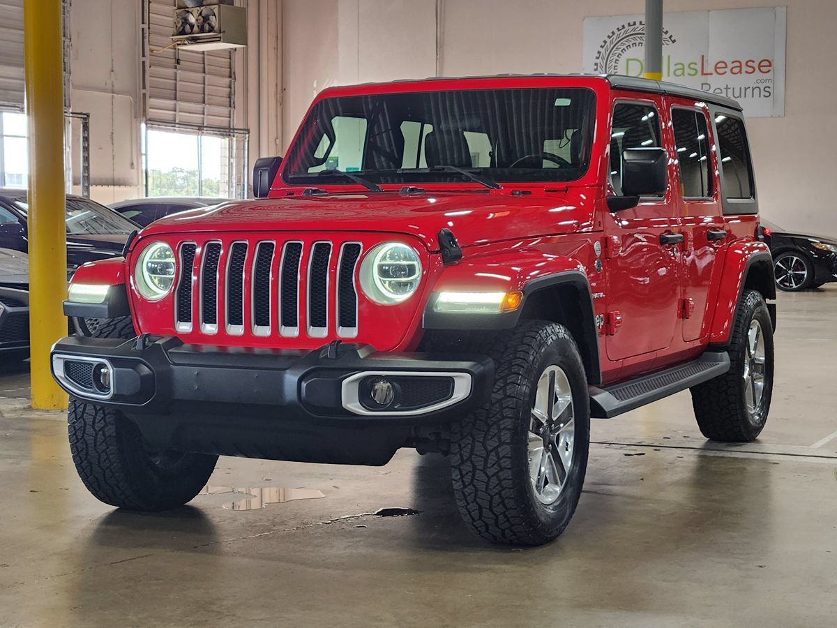Used 2018 Jeep Wrangler Unlimited Sahara w/ Cold Weather Group AWD/4WD image 4