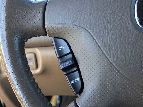 Used 2004 Acura MDX Touring AWD/4WD image 25