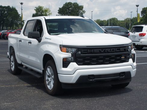 Used 2024 Chevrolet Silverado 1500 Custom AWD/4WD image 20