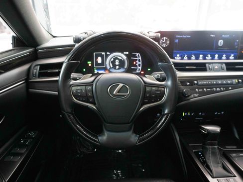 Used 2019 Lexus ES 300h w/ Premium Package FWD image 21