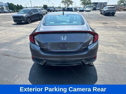 Used 2016 Honda Civic Touring image 5