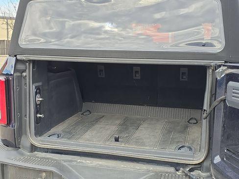 Used 2021 Ford Bronco Badlands image 21