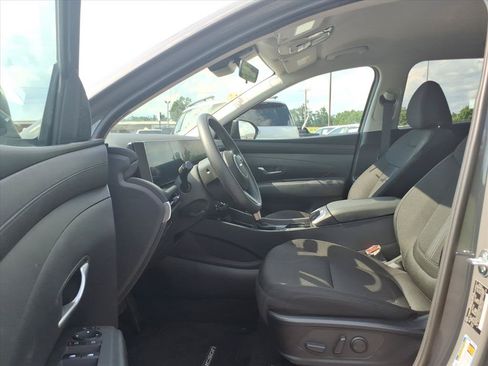 Used 2026 Hyundai Tucson SEL FWD image 16