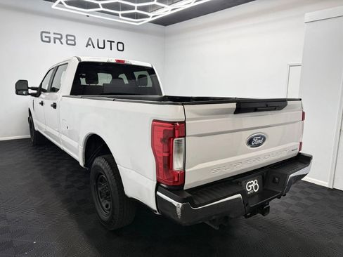Used 2019 Ford F250 XL w/ Power Equipment Group RWD image 5