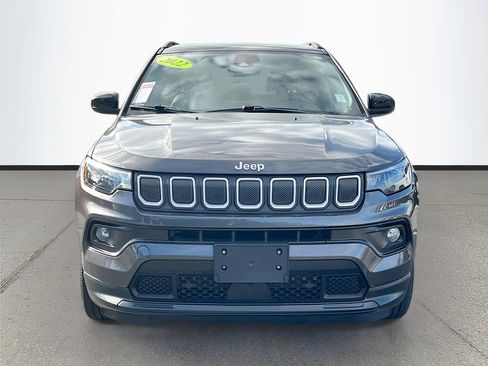 Certified 2022 Jeep Compass Latitude image 2