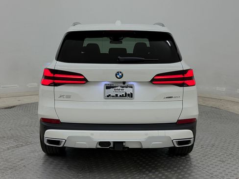 New 2026 BMW X5 xDrive40i w/ Climate Comfort Package AWD/4WD image 10