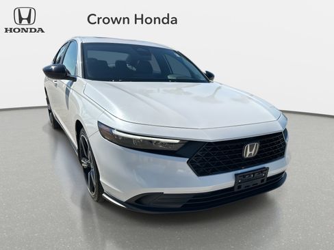 Certified 2025 Honda Accord Sport image 8