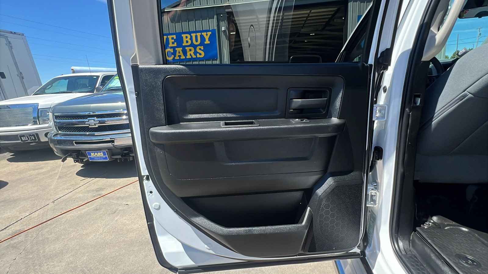 Used 2019 RAM 1500 Tradesman w/ Chrome Appearance Group AWD/4WD image 15