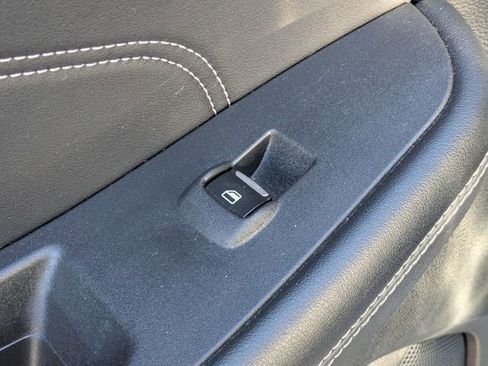 Used 2023 Ford Edge Titanium image 24