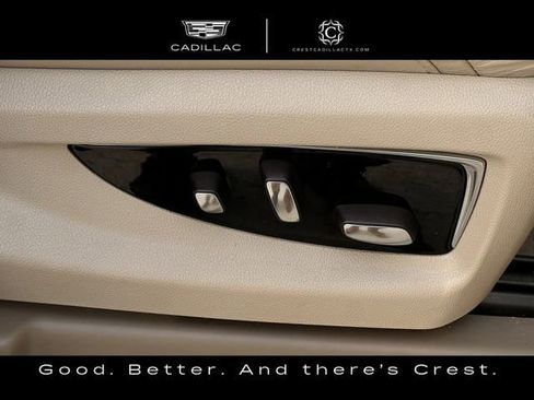 Used 2020 Cadillac Escalade Premium Luxury image 25