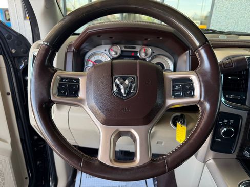 Used 2018 RAM 3500 Laramie Longhorn w/ Convenience Group AWD/4WD image 9
