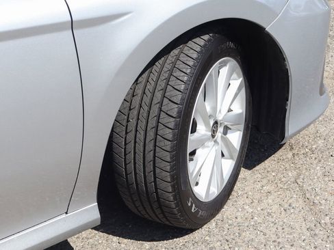 Used 2021 Toyota Camry LE image 44