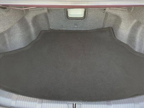 Used 2015 Toyota Avalon Limited image 25