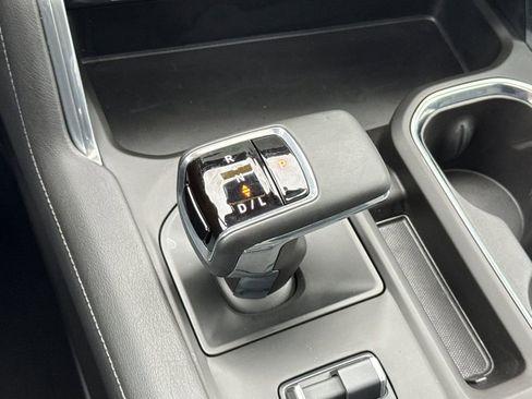 Used 2025 GMC Sierra 1500 Denali w/ Denali Reserve Package image 32