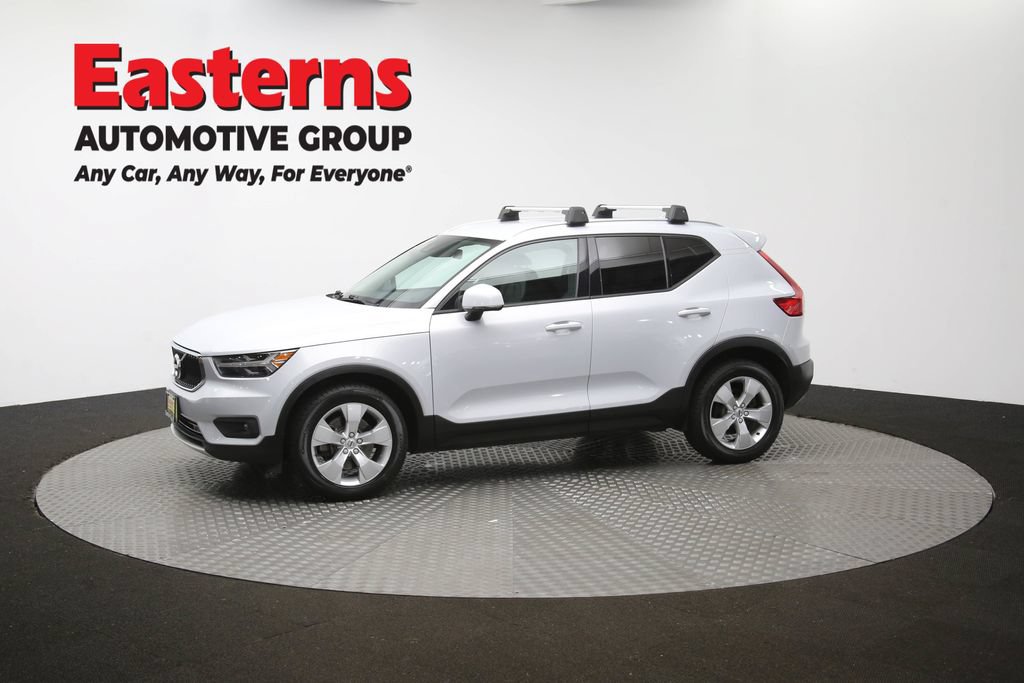 Used 2021 Volvo XC40 T4 Momentum FWD image 57