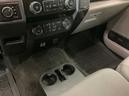 Used 2019 Ford F150 XLT AWD/4WD image 15