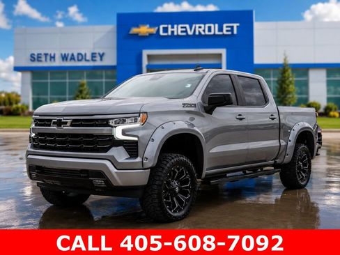 Used 2024 Chevrolet Silverado 1500 RST w/ Convenience Package II AWD/4WD image 8