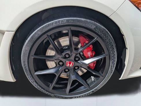 Used 2025 Honda Civic Type R image 11