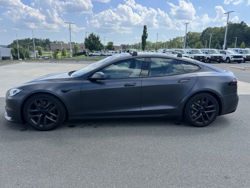 Used 2024 Tesla Model S AWD/4WD image 6
