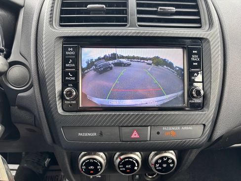 Used 2024 Mitsubishi Outlander Sport ES AWD/4WD image 26