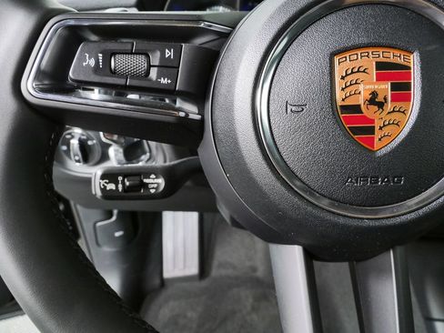 New 2026 Porsche Macan AWD/4WD image 10