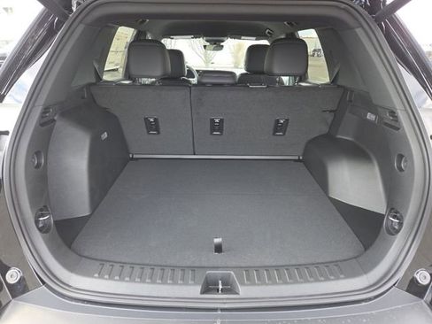 New 2026 Chevrolet Equinox LT w/ Convenience Package II FWD image 26