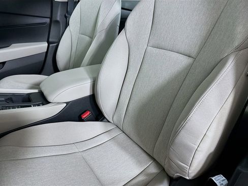 Used 2025 Honda Accord LX image 8